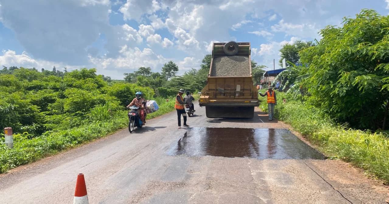 ការងារជួសជុលផ្លូវជាតិលេខ ៦២ ដើម្បីបង្កើនសុវត្ថិភាពនិងងាយស្រួលក្នុងការធ្វើដំណើរ