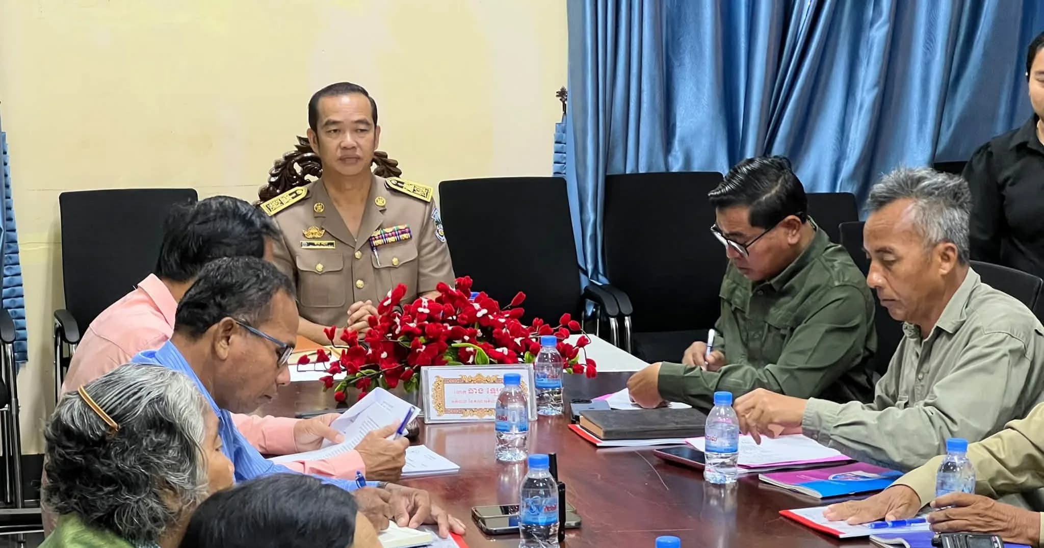 រដ្ឋបាលស្រុកវាលវែងបើកកិច្ចប្រជុំពិនិត្យ និងកែសម្រួលសេចក្តីព្រាងកម្មវិធីវិនិយោគ ៣ឆ្នាំរំកិល ២០២៧-២០២៩